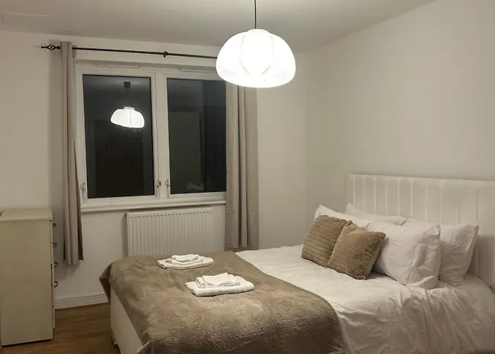 Comfy 2Bed Near O2 Canary Wharf Excel
